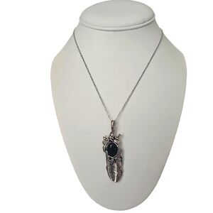 NWT Oval Stainless Steel Black Glass/Onyx Feather Pendant Necklace